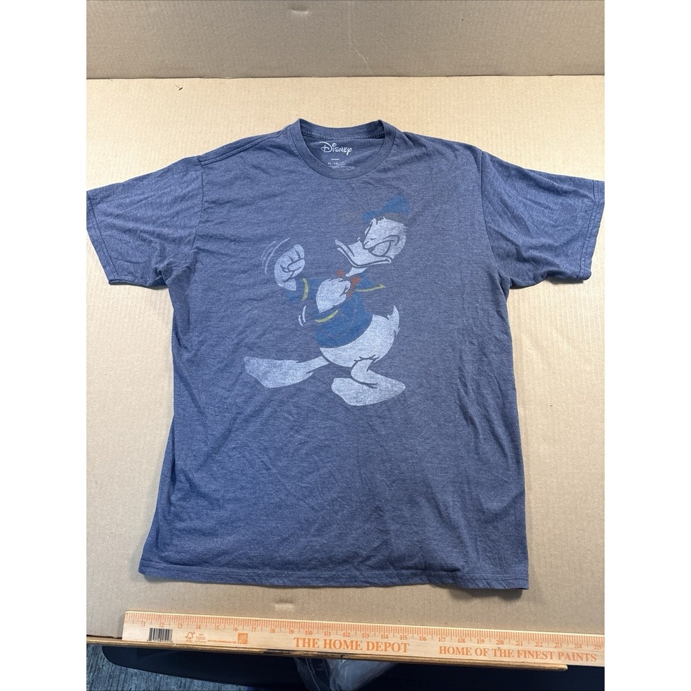 Vintage Disney Brand 1990s Donald Duck Fighting  T Shirt  Soft Cotton XL